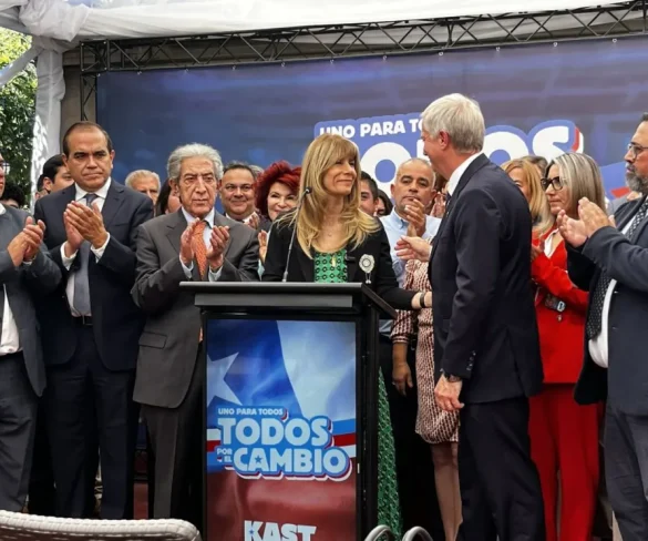 Demócratas y Amarillos oficializan apoyo a Kast: abrió la puerta a incluirlos en un eventual gobierno